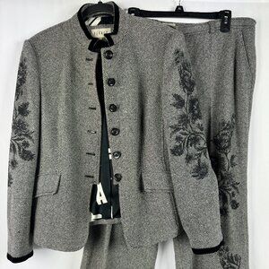 Louis Feraud Vintage 80's Wool Pant Suit 2 pc 44/42